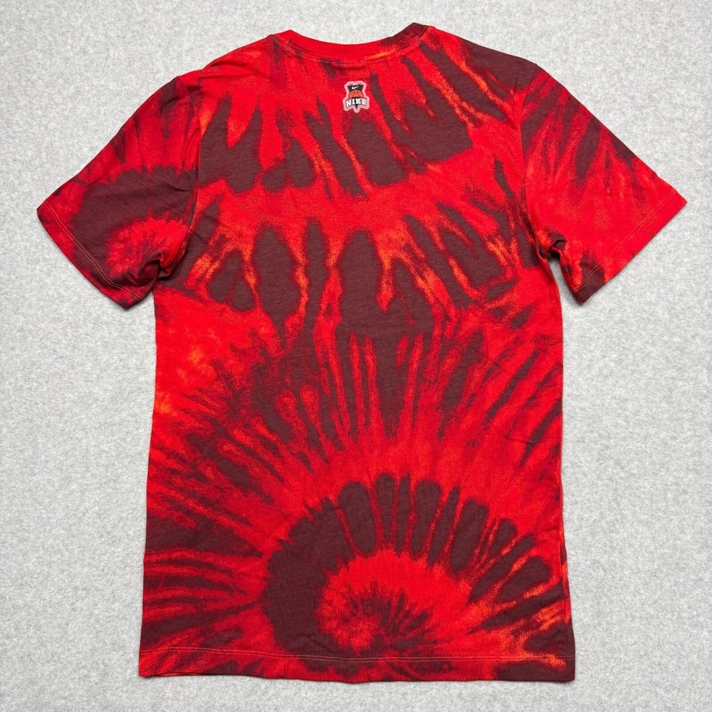 Nike Sportswear Shirt Mens Small Red Tie Dye Skull Skeleton Basketball DR9763 - Picture 3 of 10